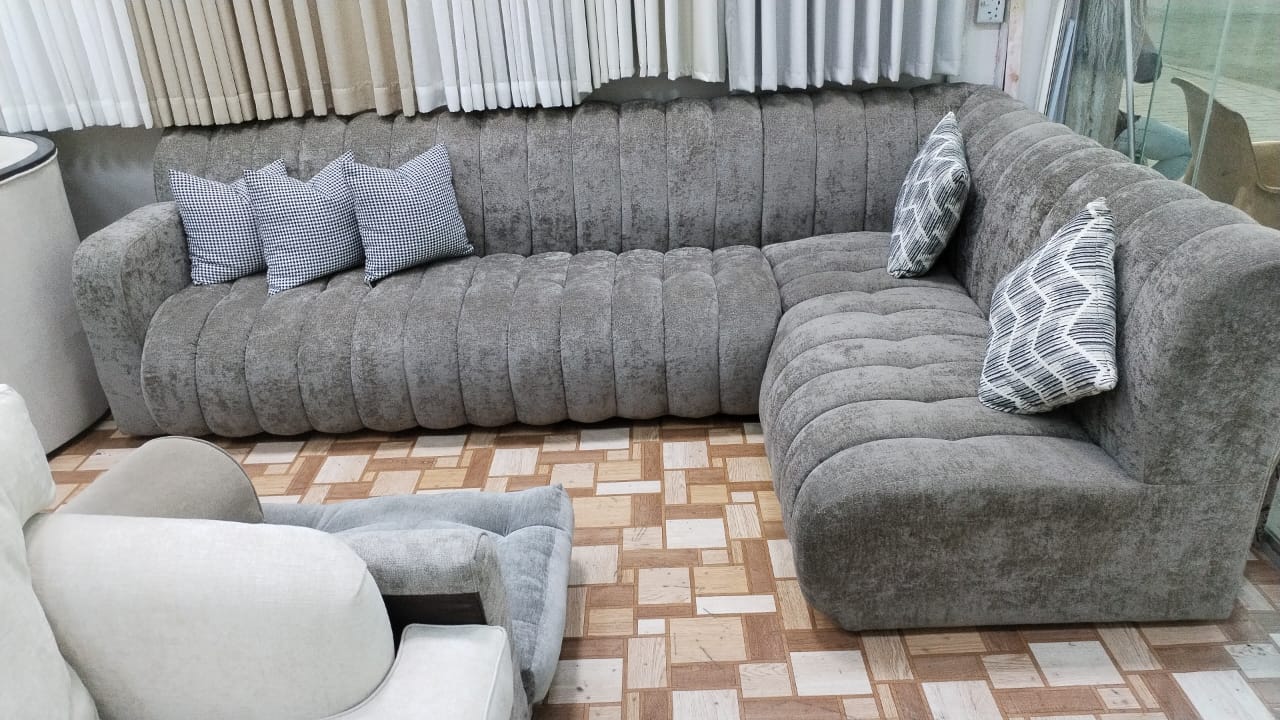 L كنب زاوية بحرف